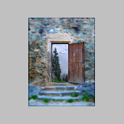 Click to view image 3