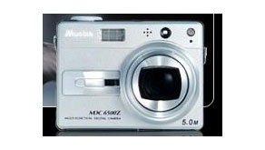 1403: Sub-200 5MP digicam from Mustek