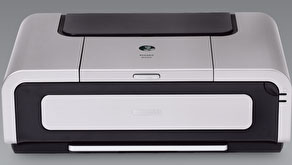 2006: Canon announces the addition of two premium photo printers to its PIXMA range