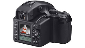 4220: JP Distribution announces the UK launch of the Mamiya ZD Back 645AFDII outfit.