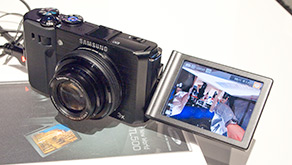 6828: PMA 2010: Samsung springs high-spec enthusiast compacts