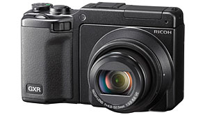 7115: Ricoh announces RICOH LENS P10 28-300 mm F3.5-5.6 VC