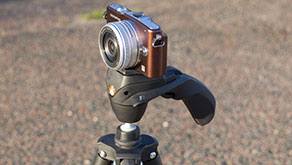 8381: Manfrotto Compact Photo-Movie tripod review