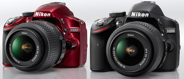 Nikon D3200 in two colours